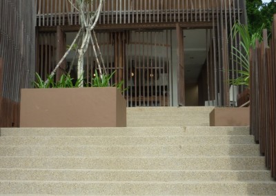 Pebble Wash for staircase
